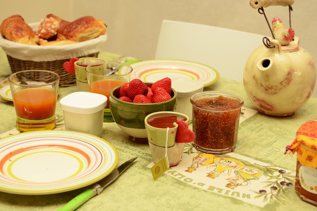 Mas De Carabelle Bed & Breakfast La Roque-Alric Dış mekan fotoğraf