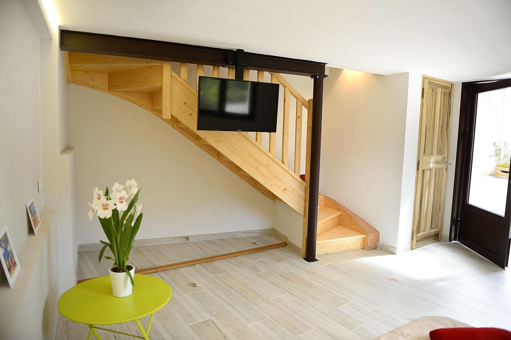 Mas De Carabelle Bed & Breakfast La Roque-Alric Dış mekan fotoğraf