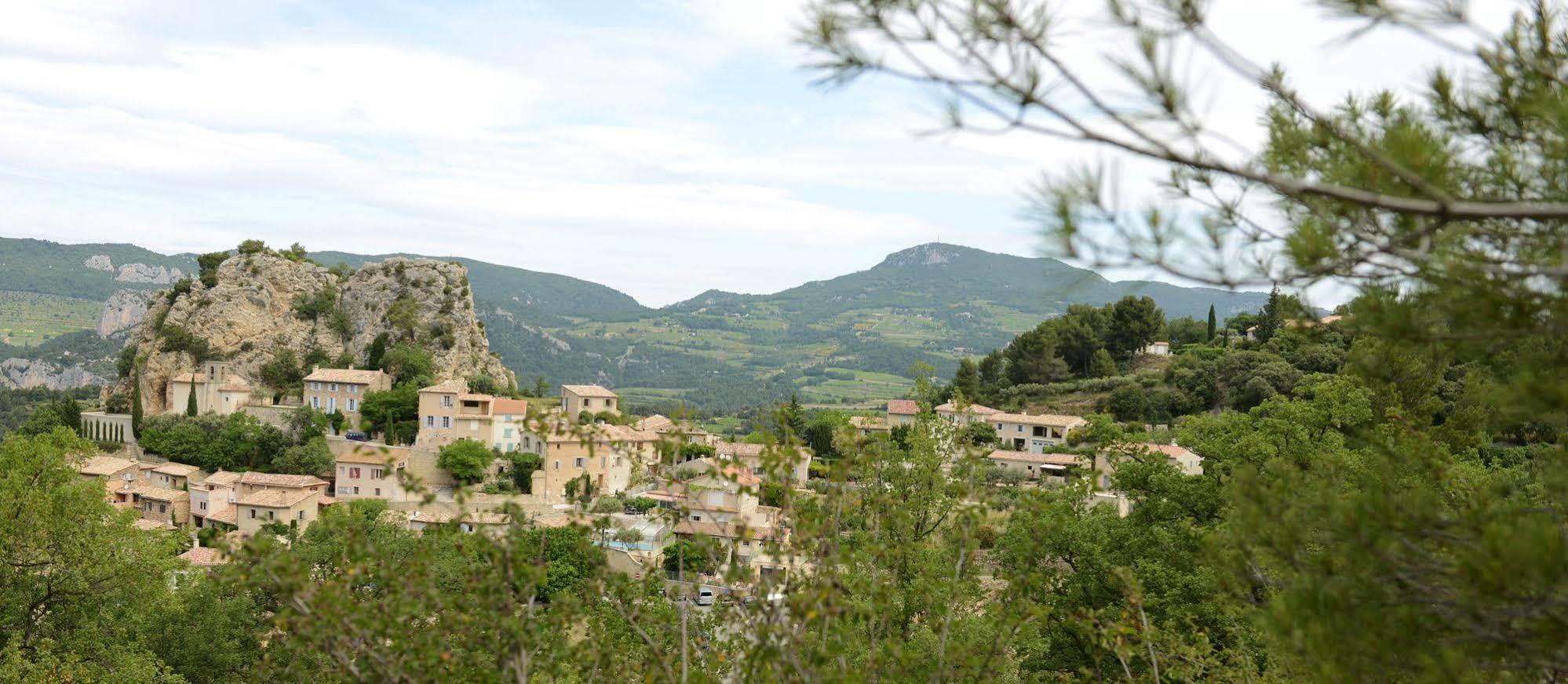 Mas De Carabelle Bed & Breakfast La Roque-Alric Dış mekan fotoğraf